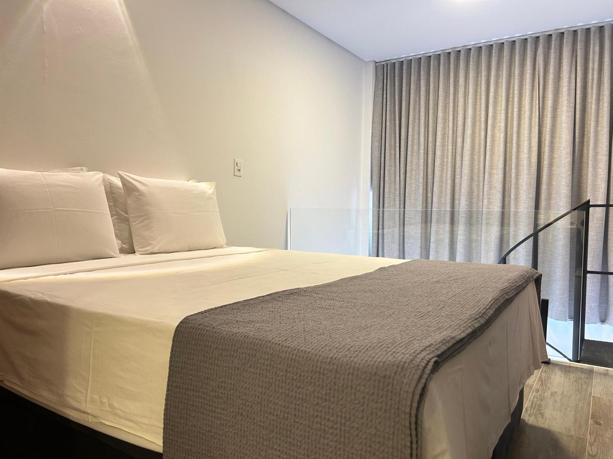 Pinheiros Duplex No Pool Aparthotel เซาเปาโล ภายนอก รูปภาพ